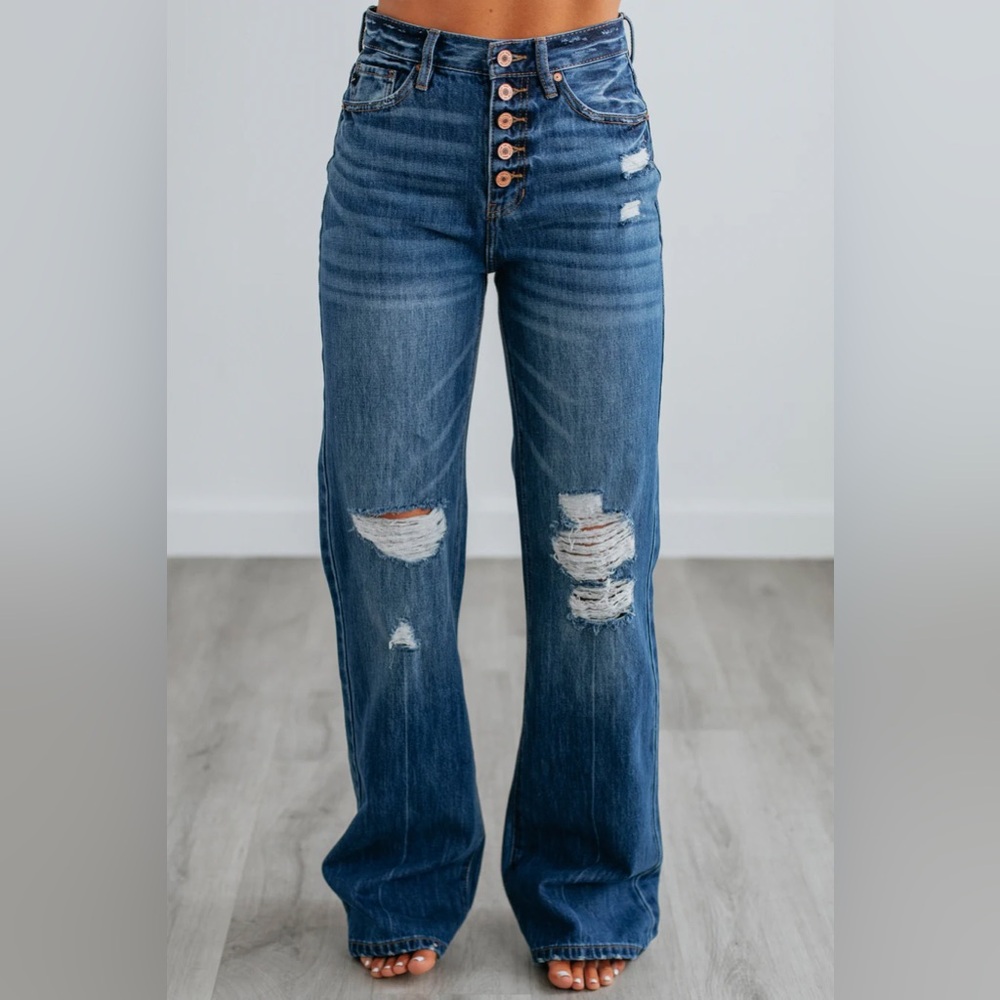 Stylish Blue Distressed Women's Jeans
